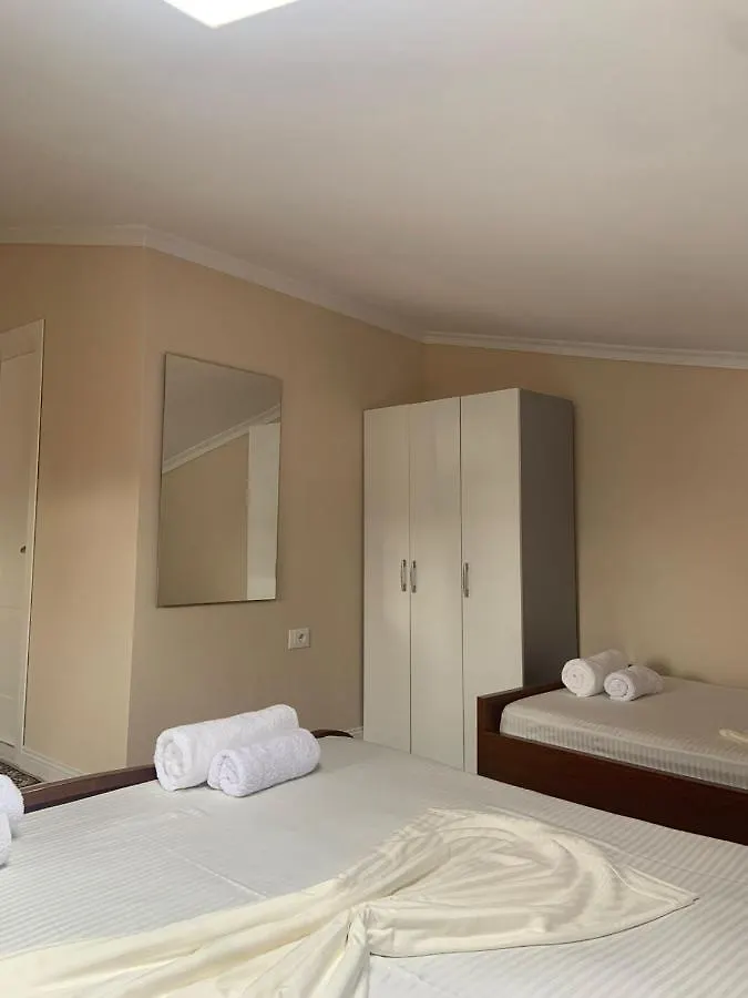 Vila Qyteza Korce Guest house